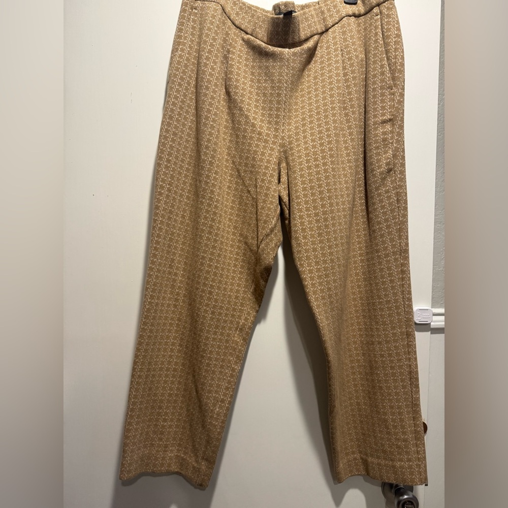 Ann Taylor Size XXL Crop Pant